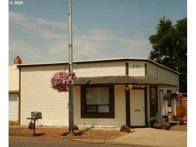 511 Broadway St - Photo 1