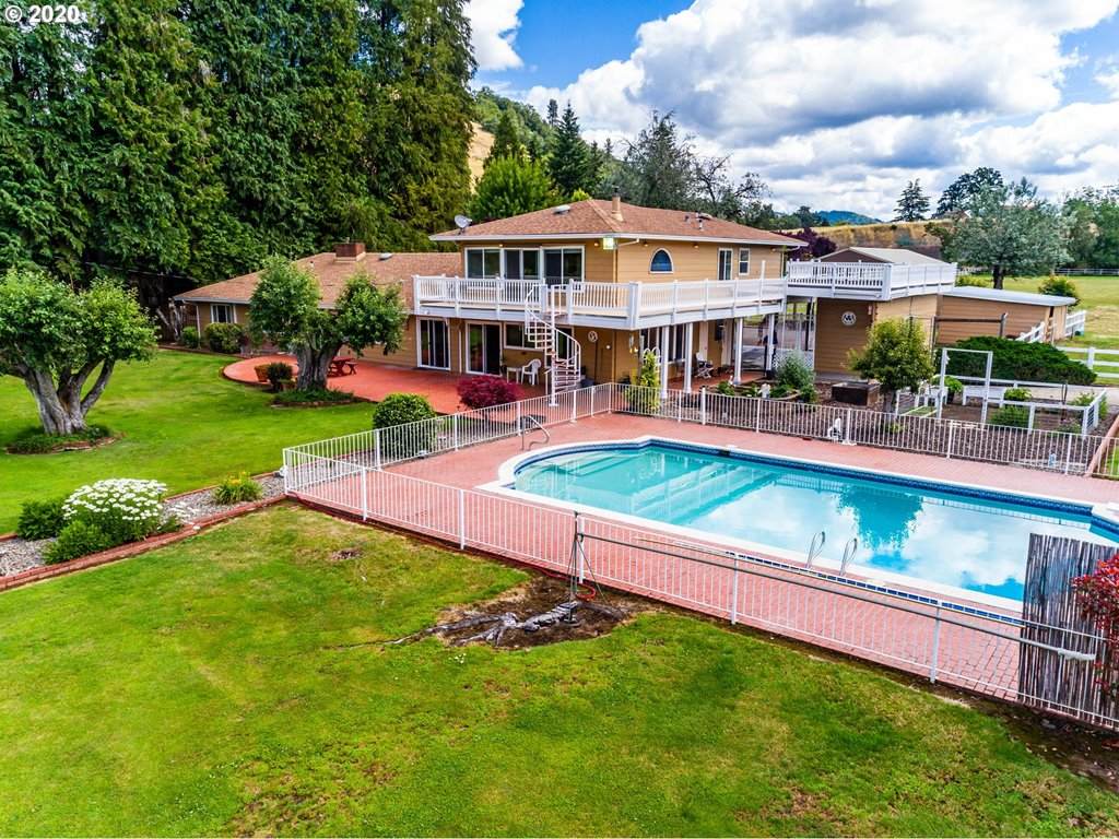 240 Akin Ln - Photo 1