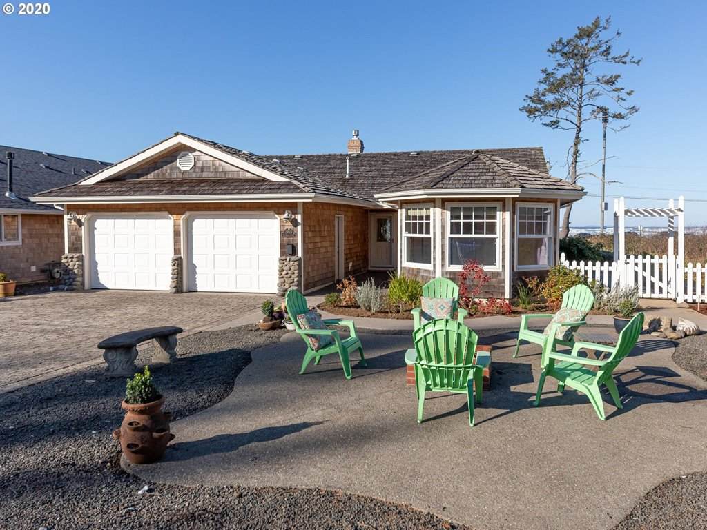 2955 Keepsake Dr - Photo 1