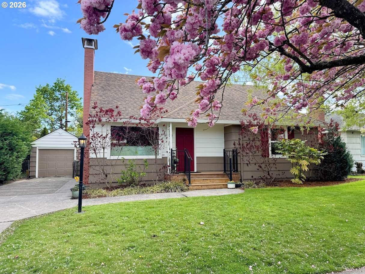 8922 Market St - Photo 1