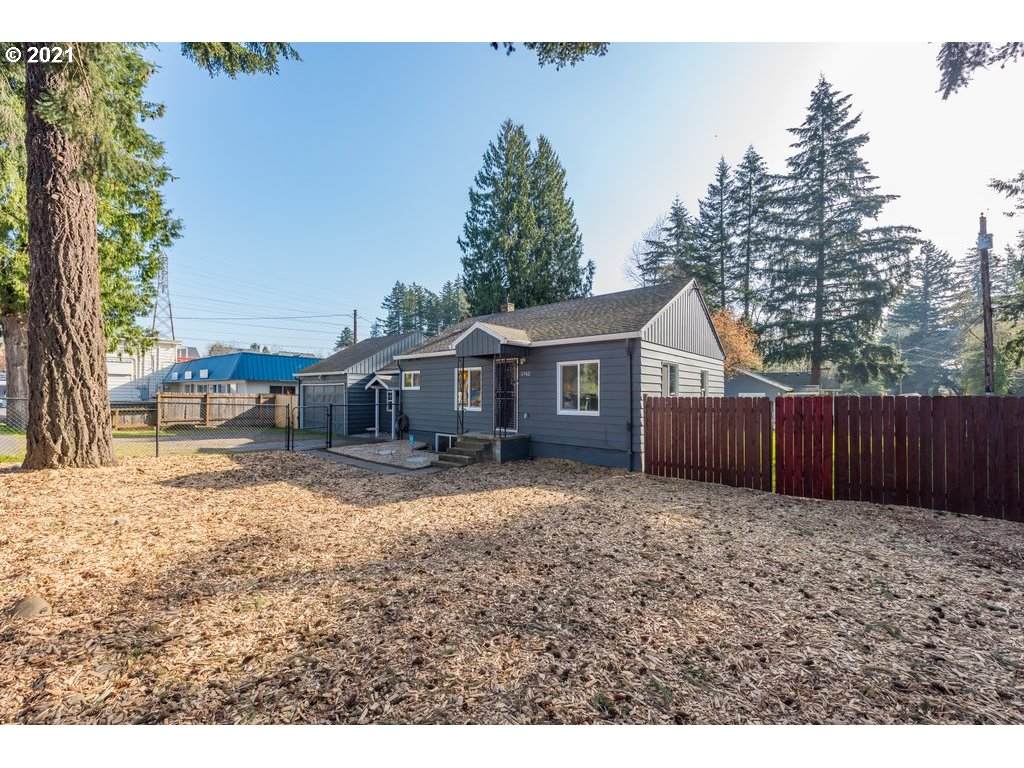 5742 136TH Ave - Photo 1