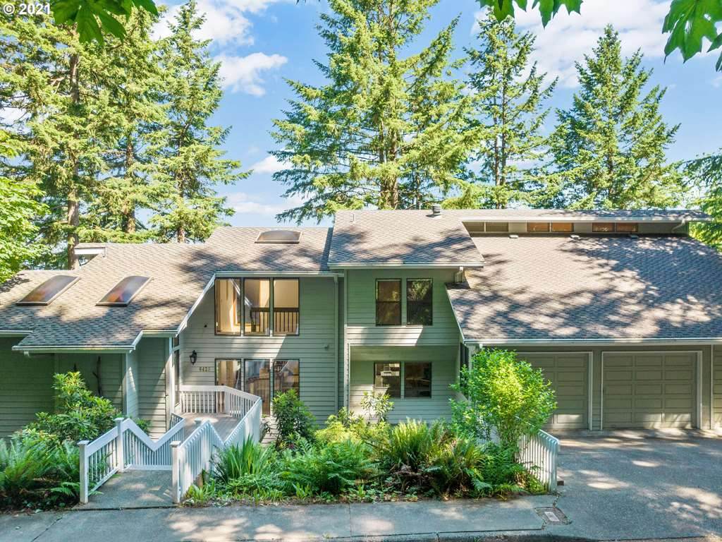 6425 Yamhill St - Photo 1