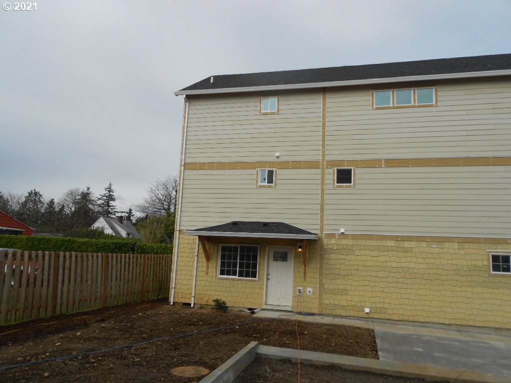 7949 Glencoe St - Photo 1