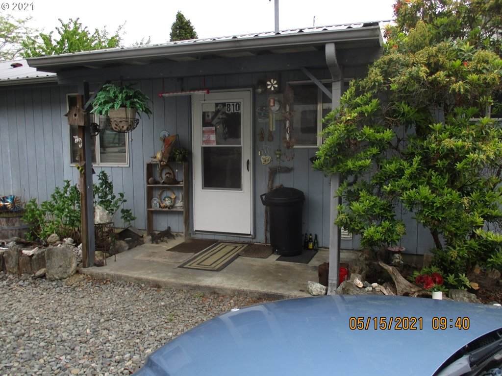 810 Myrtle Dr - Photo 1