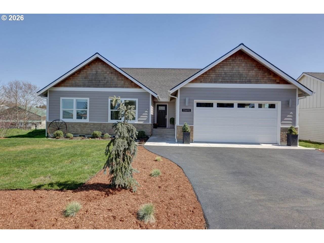 35692 Bella Ridge Loop - Photo 1