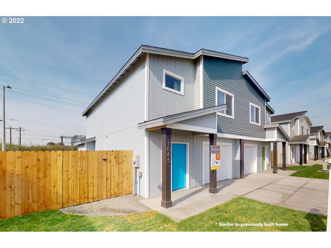 1067 Emerald Drive - Photo 1