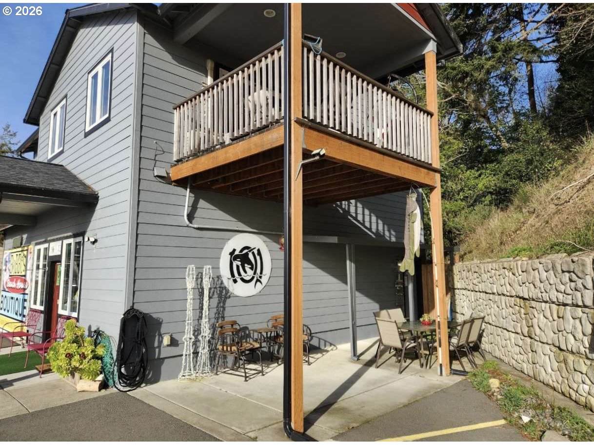 https://bt-photos.global.ssl.fastly.net/portland/orig_boomver_2_229537113-2.jpg