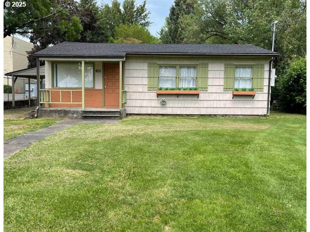 8511 Orchard Ln - Photo 1