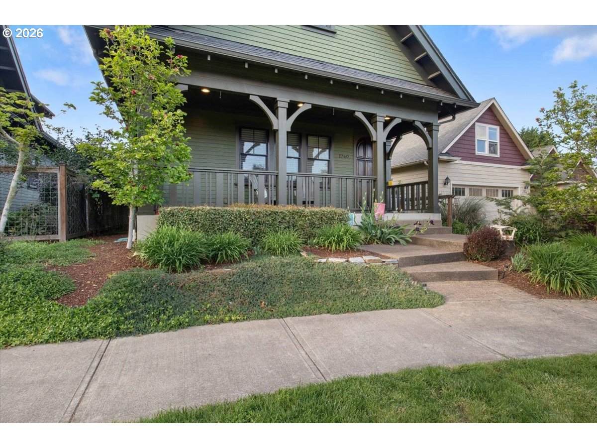 https://bt-photos.global.ssl.fastly.net/portland/orig_boomver_2_311148058-2.jpg
