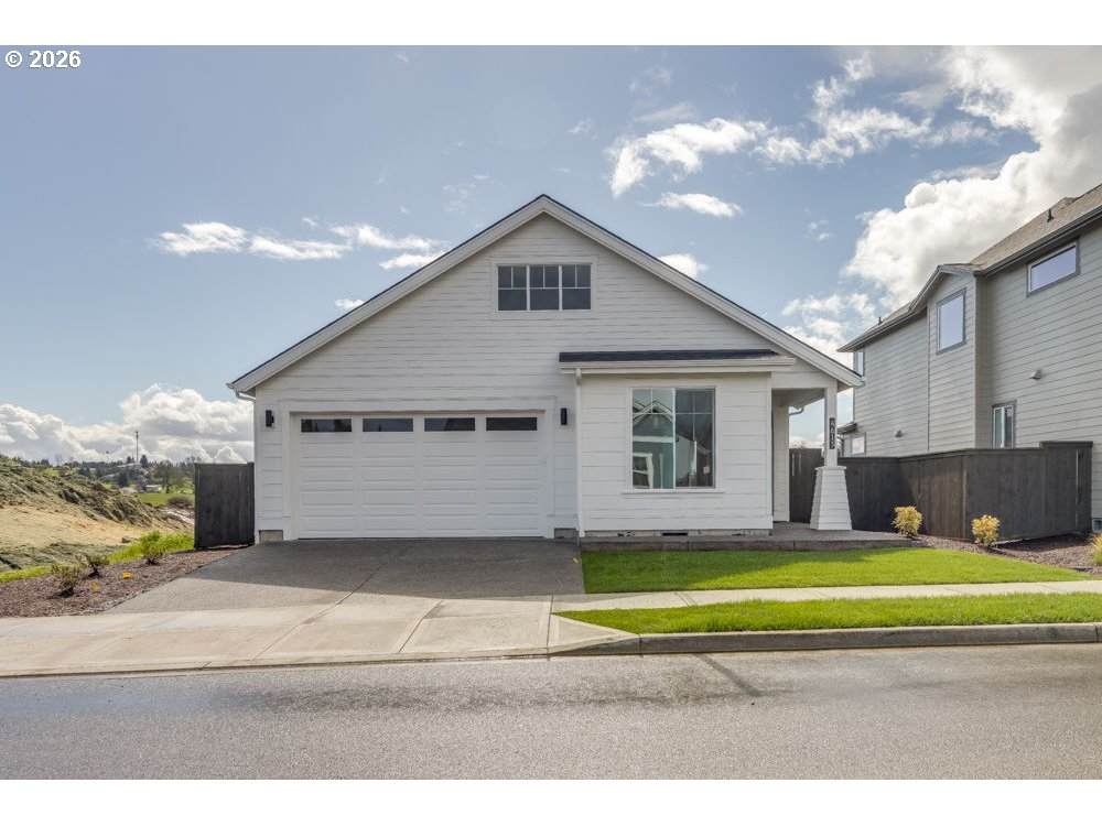 4613 Arwana Ln - Photo 1