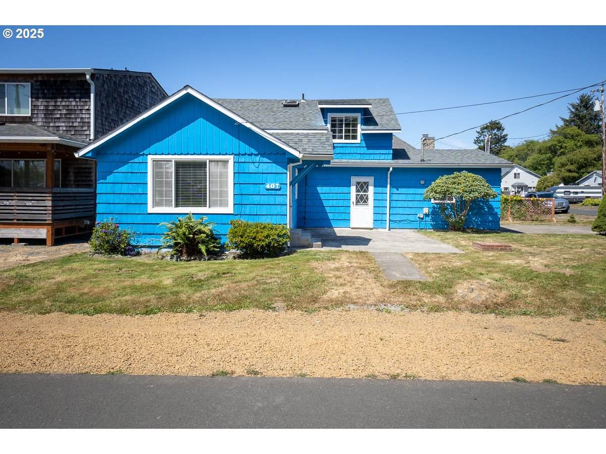 407 2ND Ave - Photo 1