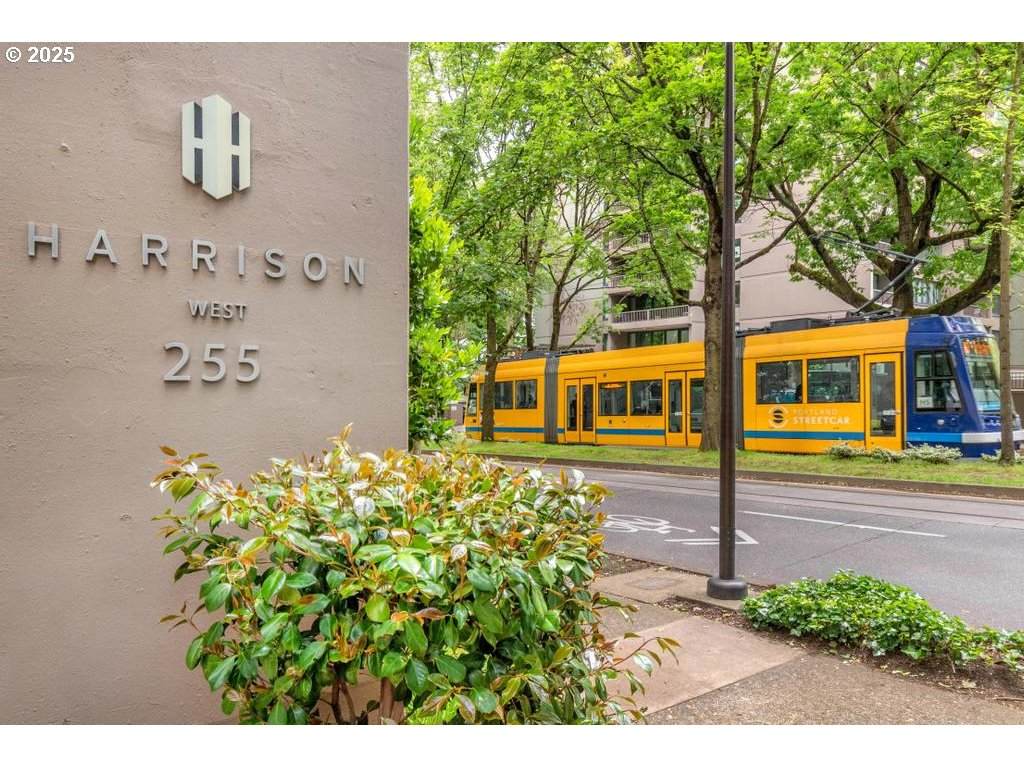 255 Harrison St - Photo 1