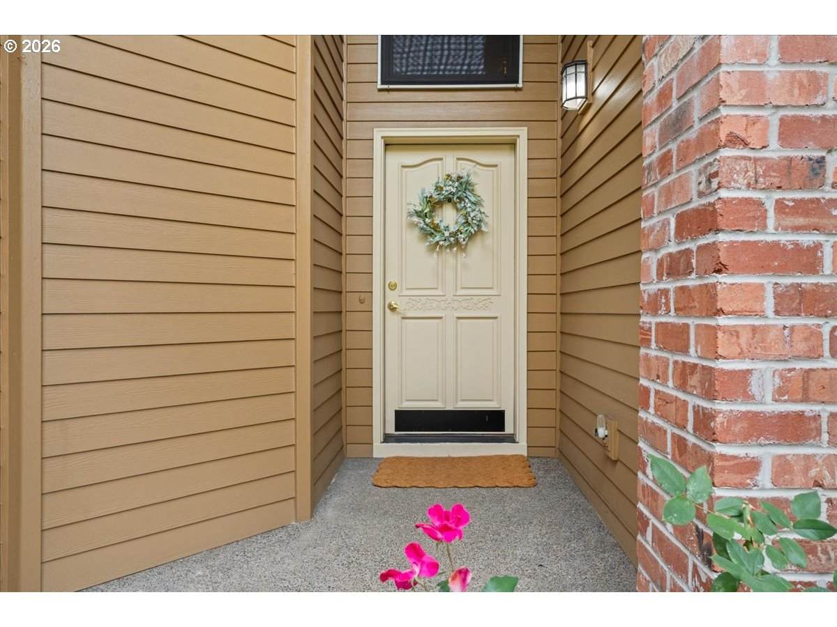 https://bt-photos.global.ssl.fastly.net/portland/orig_boomver_2_533159161-2.jpg