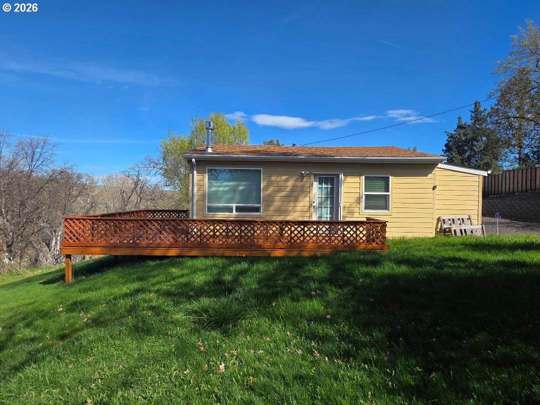 55725 Church Ave - Photo 1