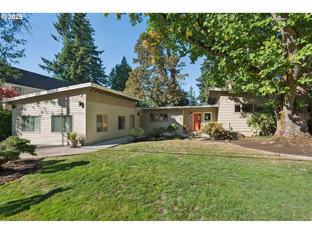 2255 Glen Haven Rd - Photo 1