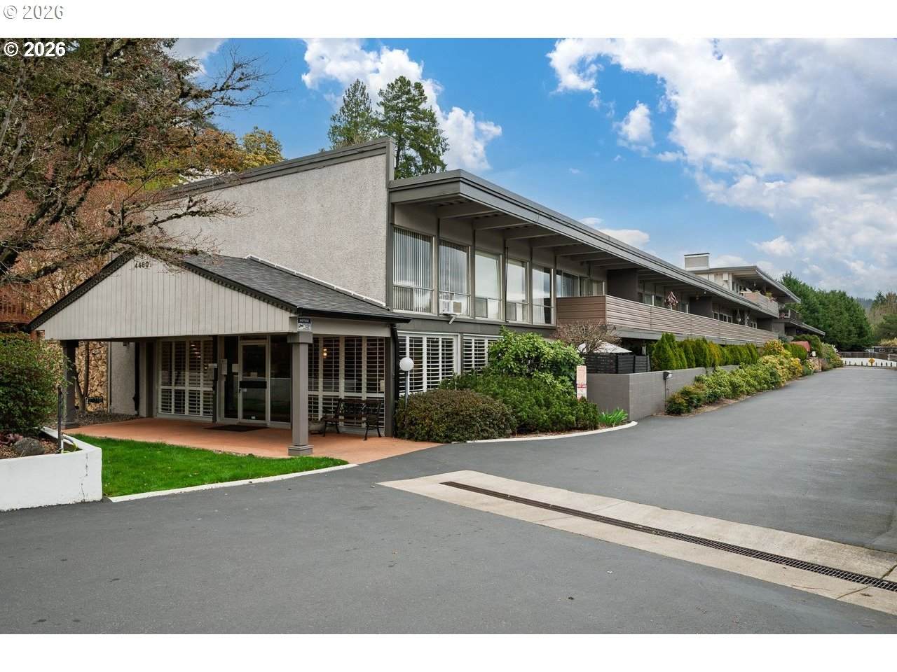 4460 Scholls Ferry Rd - Photo 1