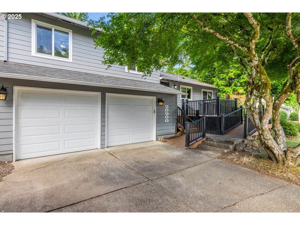 20900 Winema Dr - Photo 1