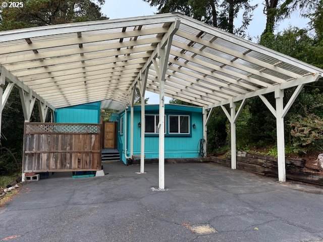 1600 Rhododendron Dr - Photo 1