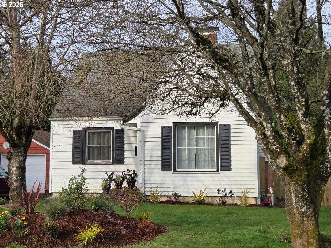415 Roberts Ave - Photo 1