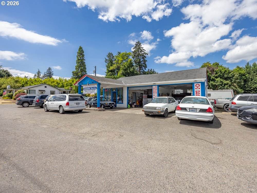 https://bt-photos.global.ssl.fastly.net/portland/orig_boomver_2_737703990-2.jpg