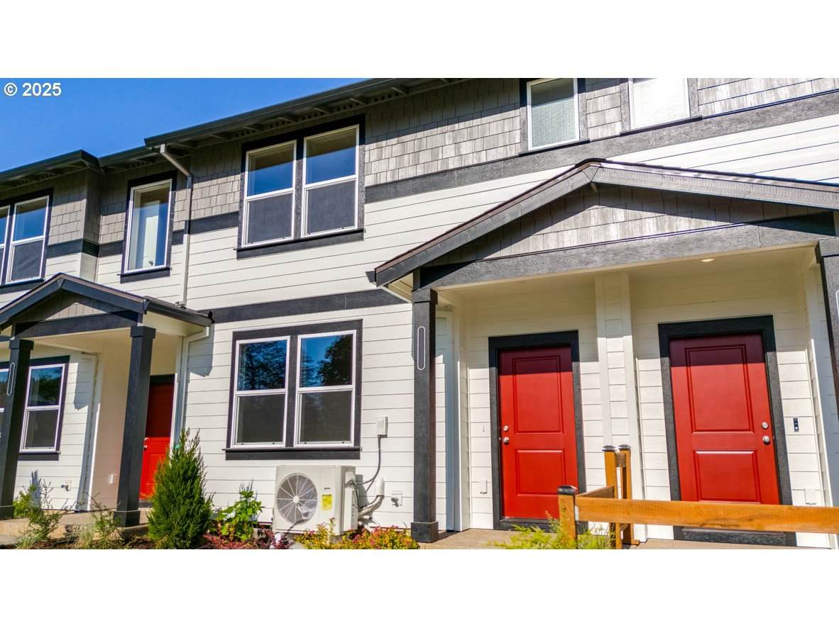 3549 Thomas Ave - Photo 1