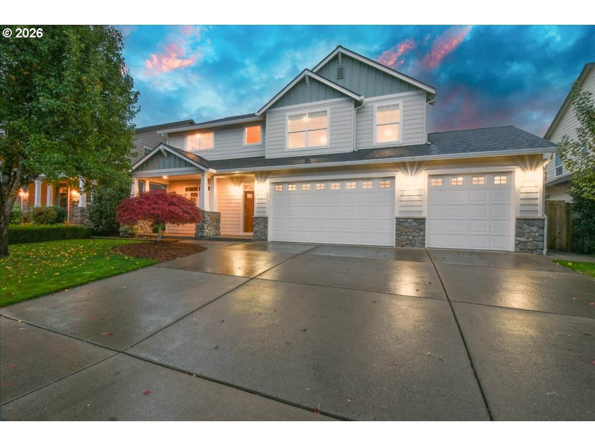 305 152ND St - Photo 1