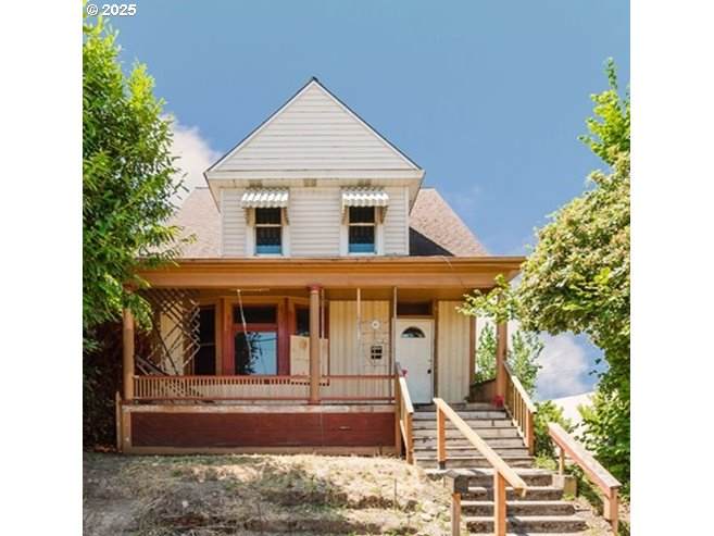 2037 21ST Ave - Photo 1