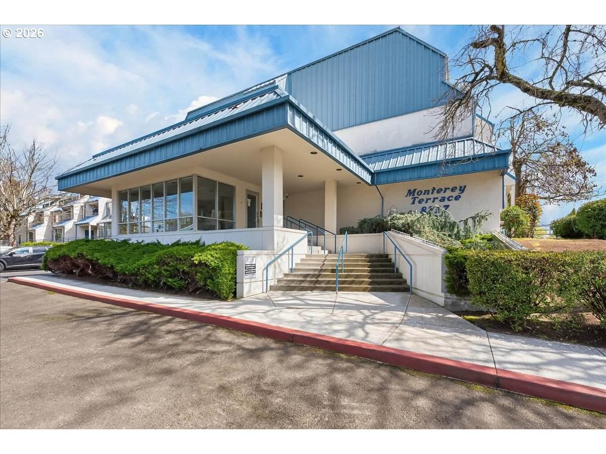 8717 Monterey Ave - Photo 1