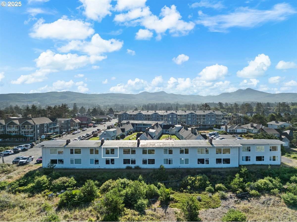 2316 Beach Dr - Photo 1