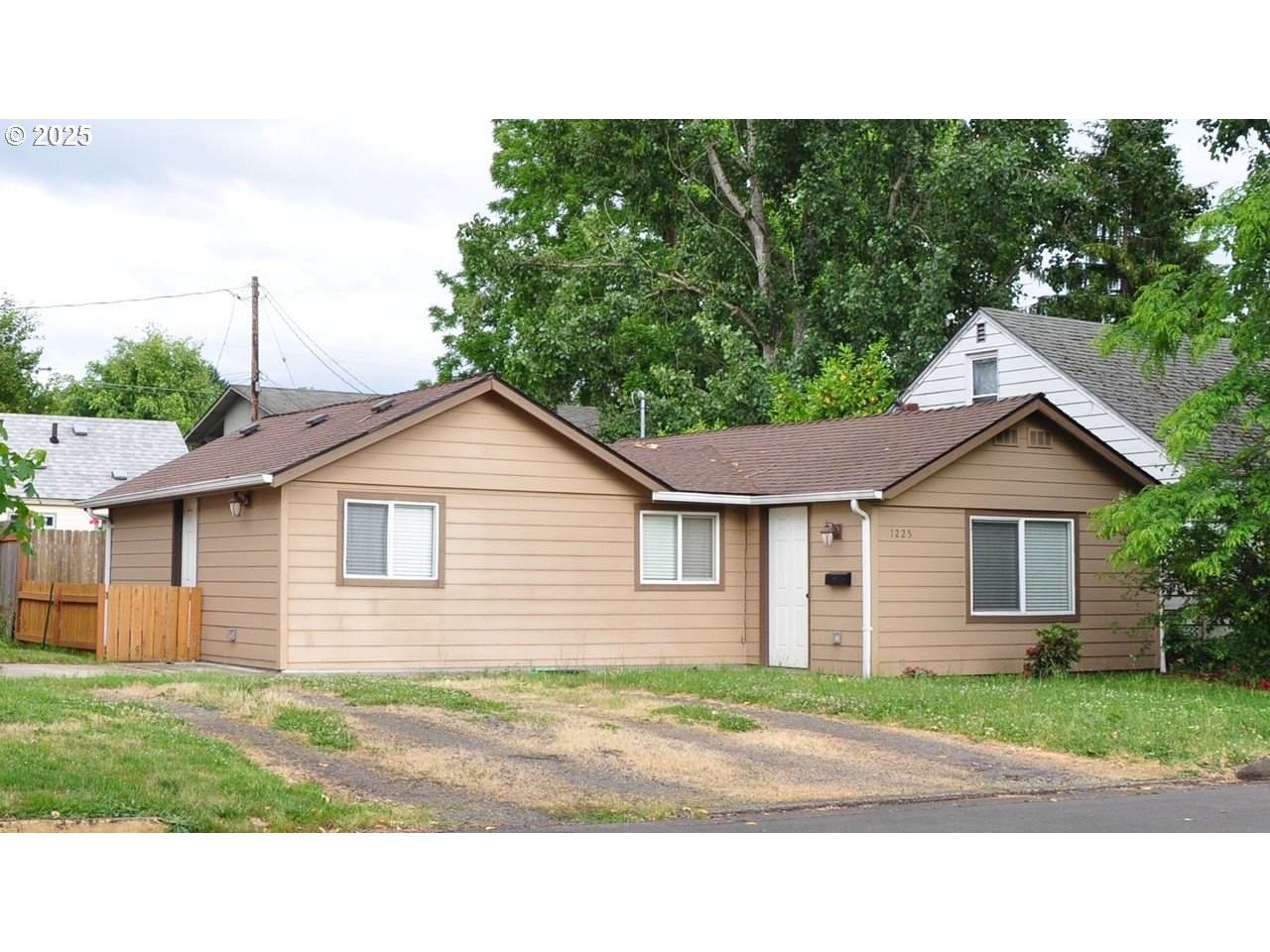 1225 Hayes St - Photo 1