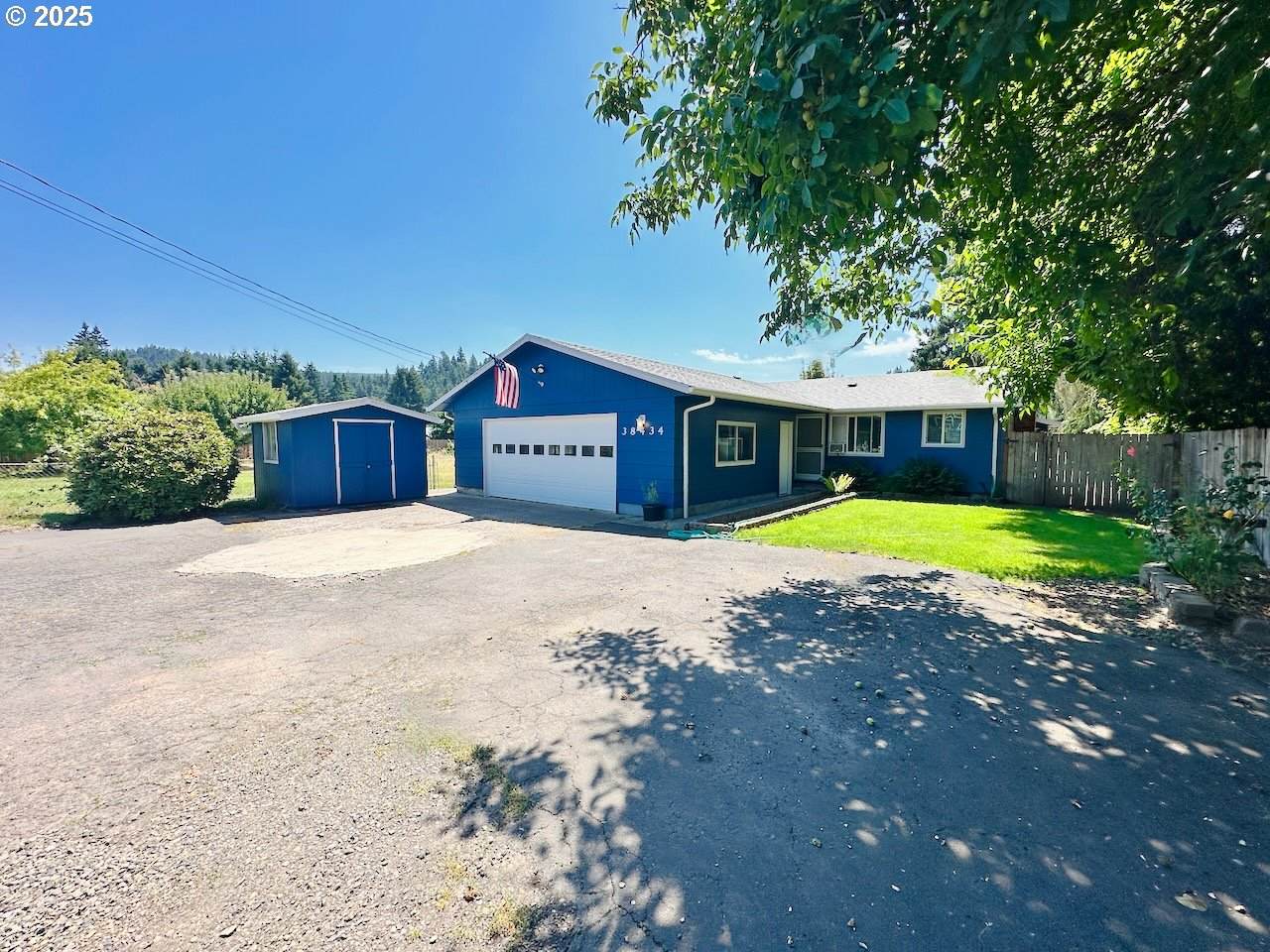 38434 Mckenzie Hwy - Photo 1