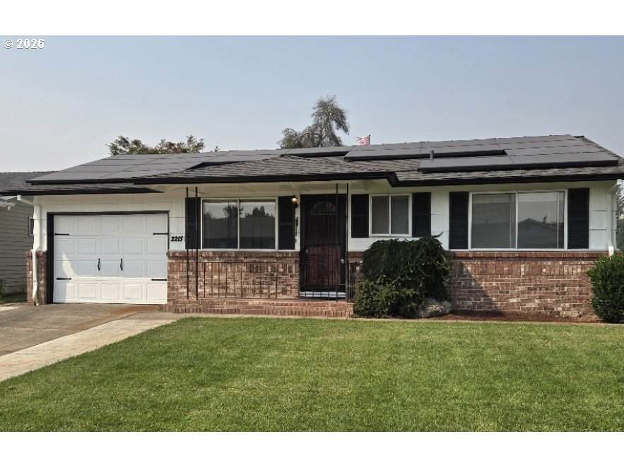 2215 Country Club Ter - Photo 1
