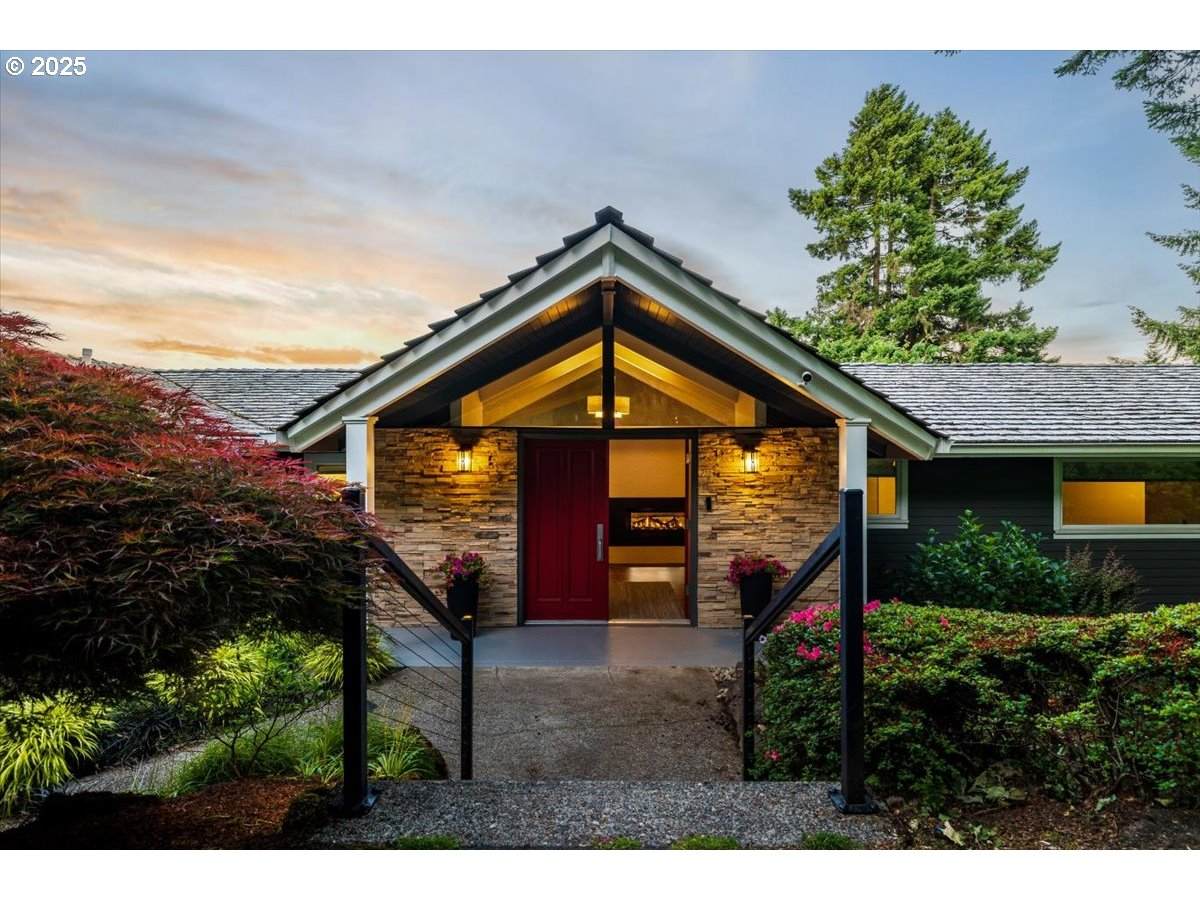 3450 Sherwood Pl - Photo 1