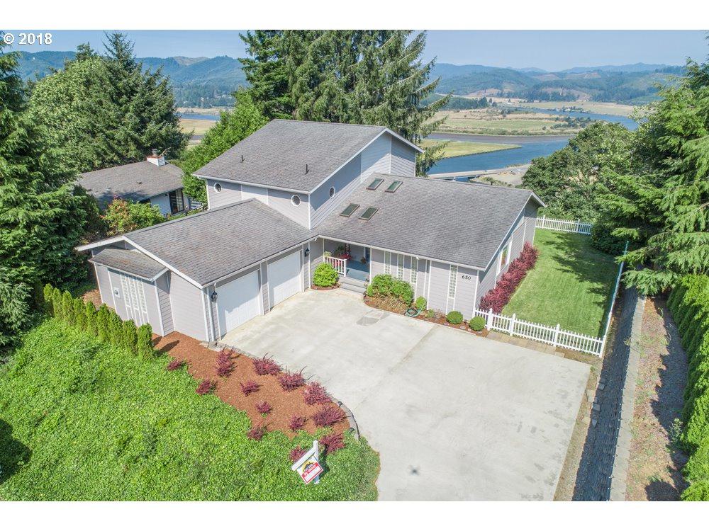 650 18TH Ave - Photo 1