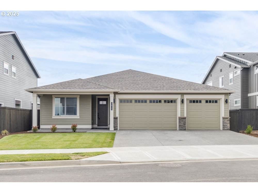 3815 Arwana Ln - Photo 1