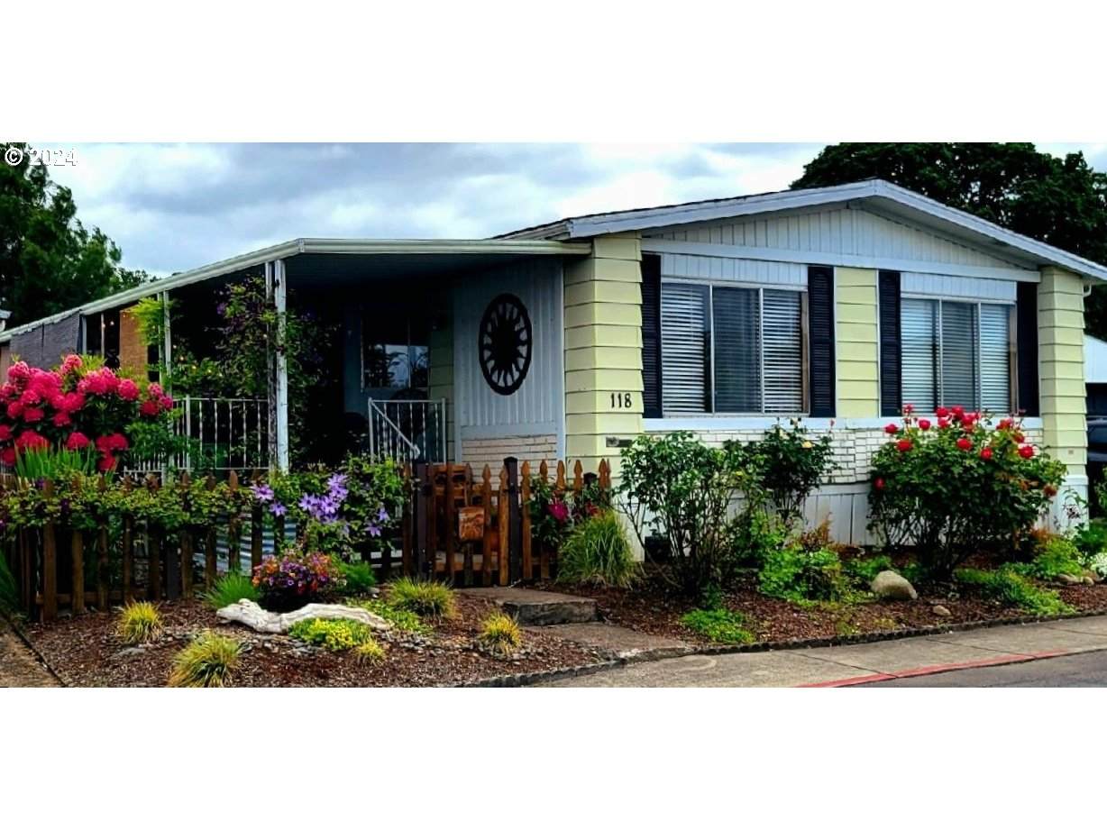 5355 River Rd - Photo 1