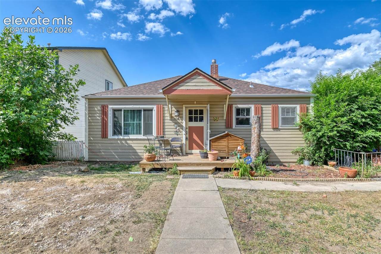 1119 Kiowa Street - Photo 1