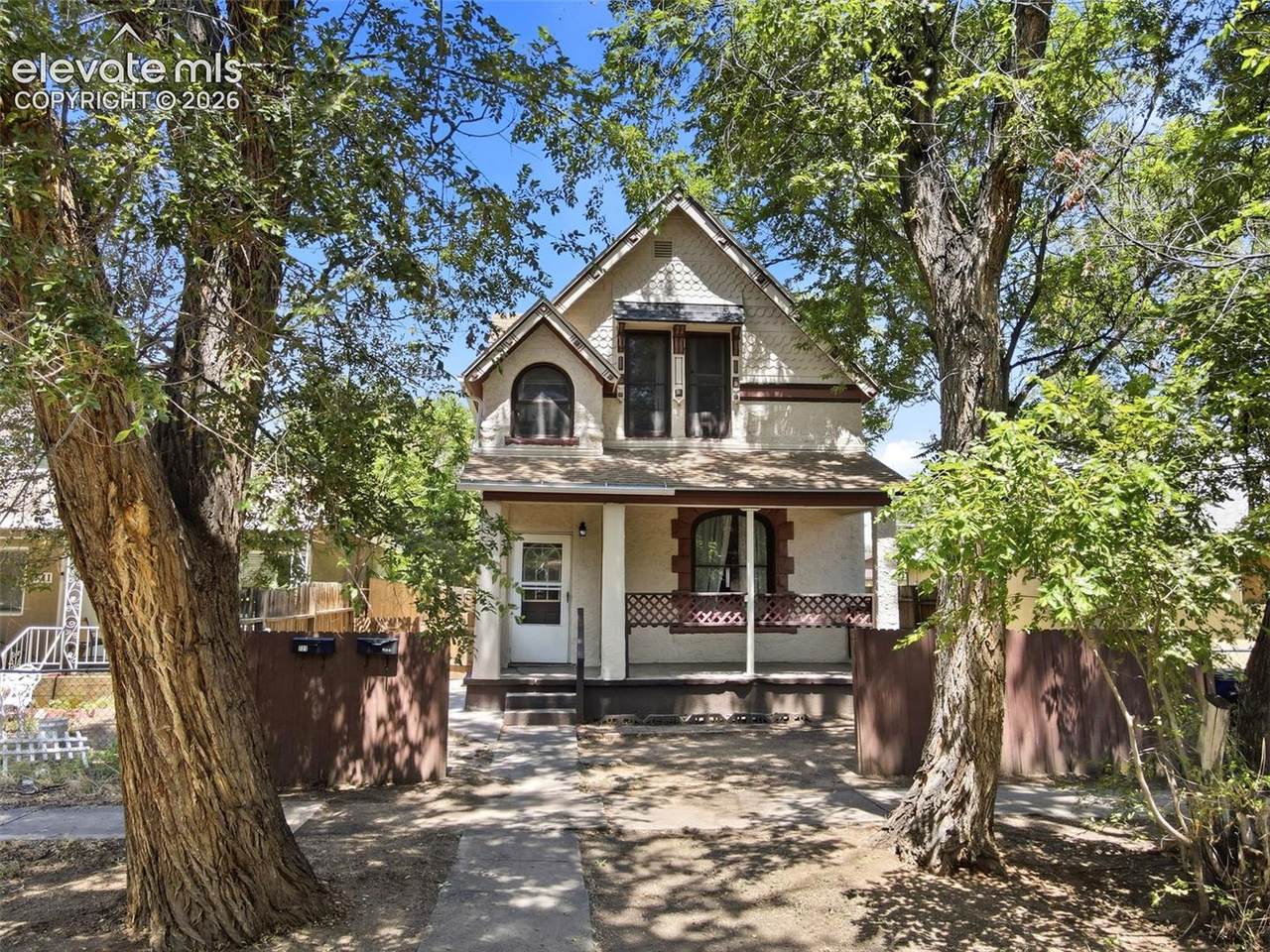 723 2nd Street - Photo 1