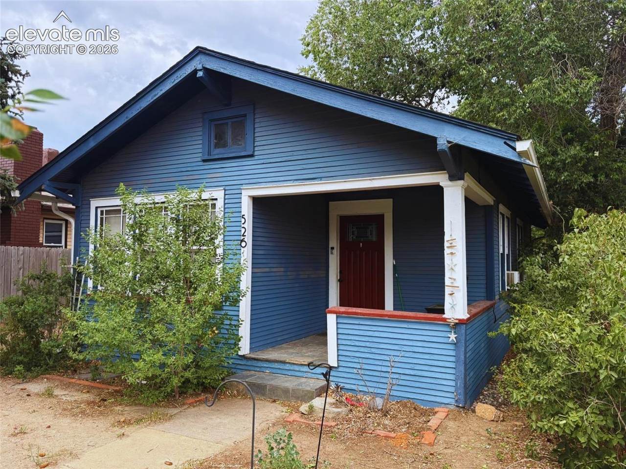 526 Hancock Avenue - Photo 1