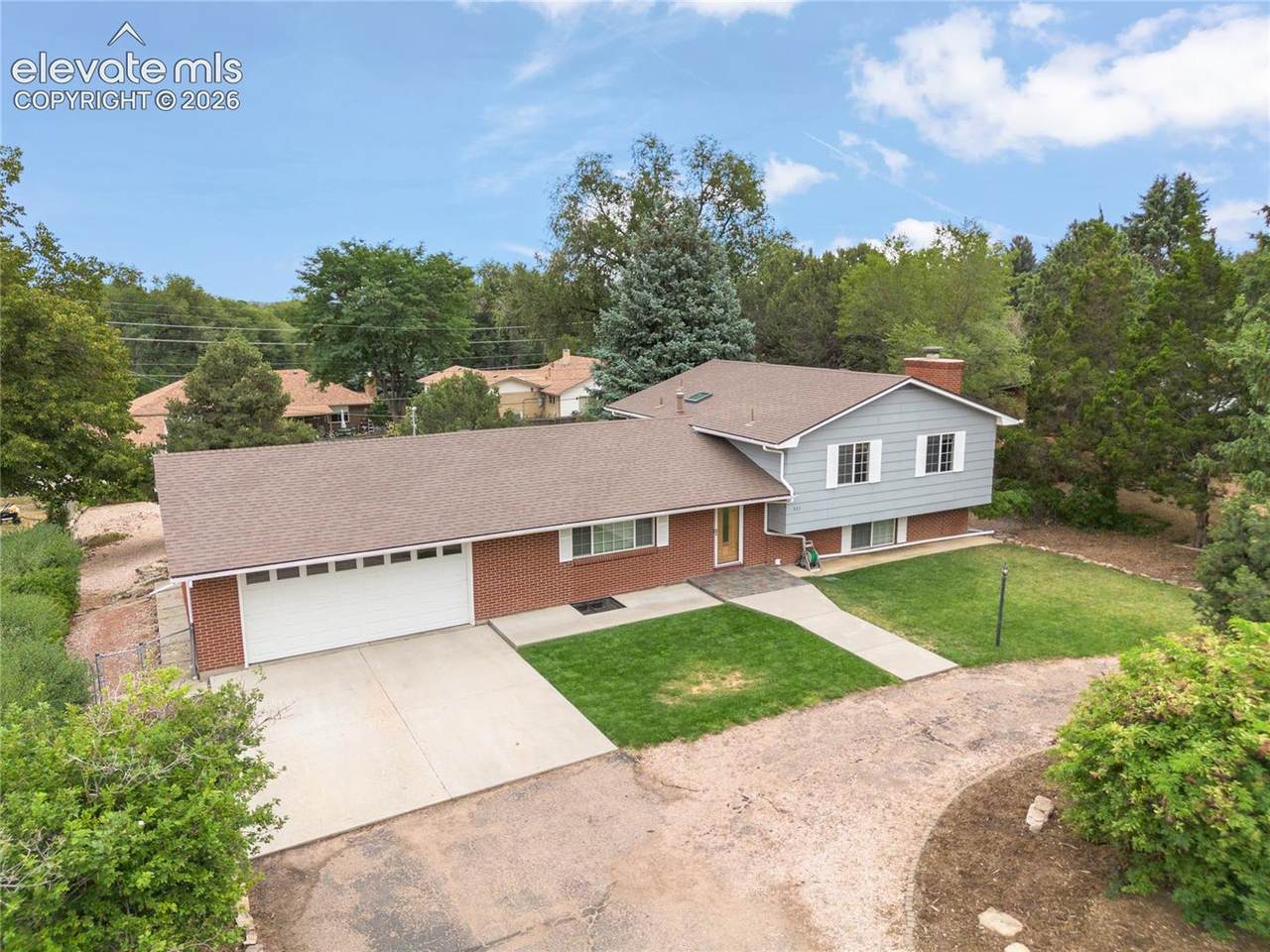 211 Westcott Avenue - Photo 1