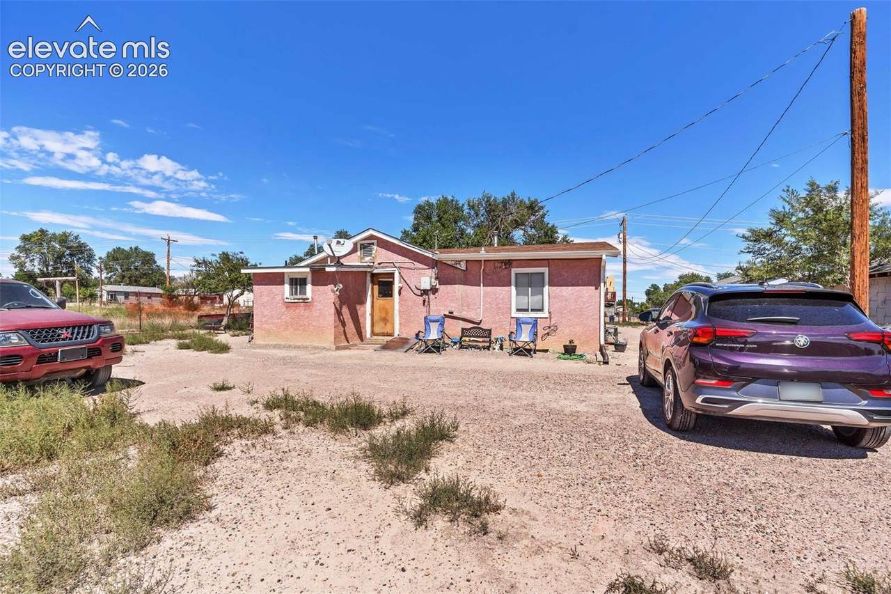 2120 11th Street - Photo 1