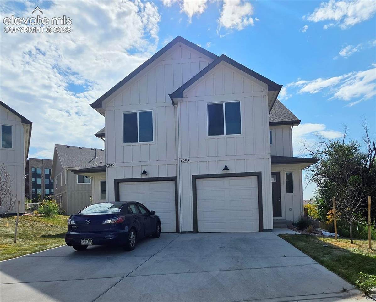 1543 Tyram Grove - Photo 1