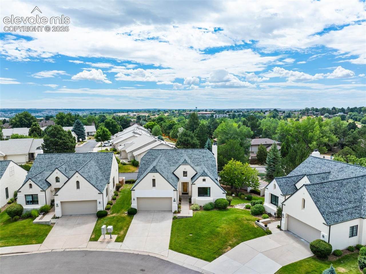 683 La Bourgade Point - Photo 1