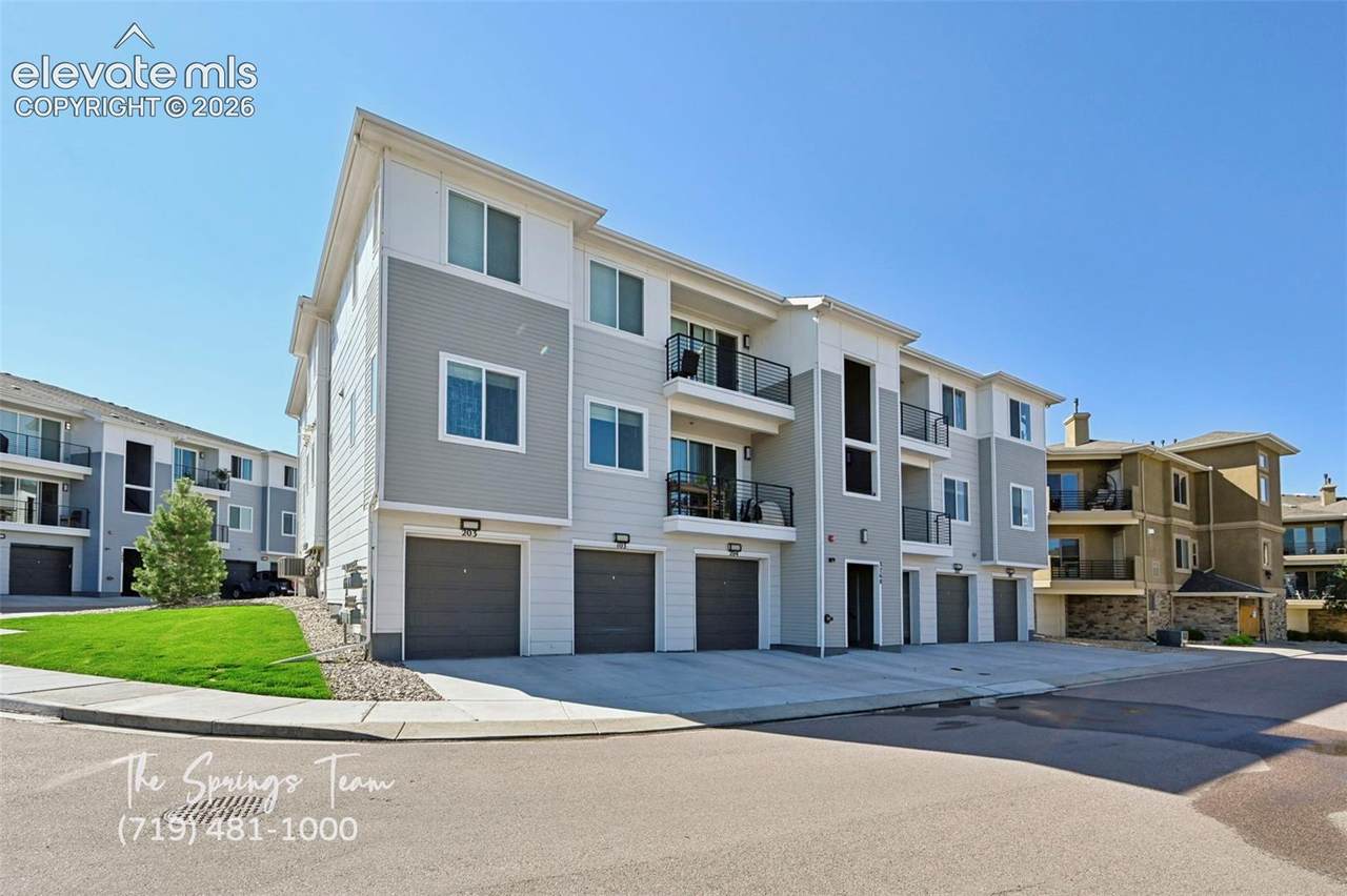 3760 Presidio Point - Photo 1