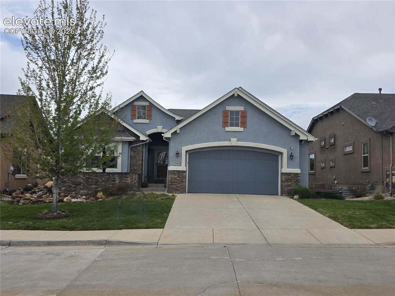 2917 Sovereign View - Photo 1