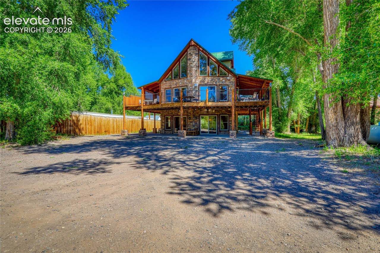 199 Rio Grande Drive - Photo 1