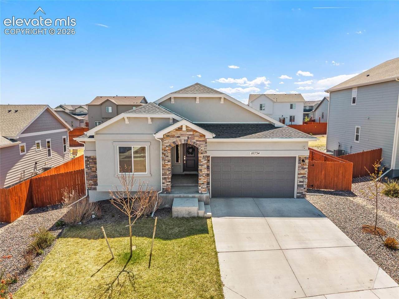 10734 Rolling Peaks Drive - Photo 1