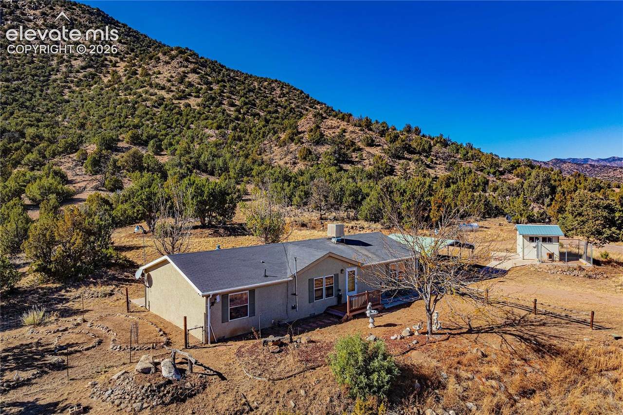 1762 Meadowdale Lane - Photo 1
