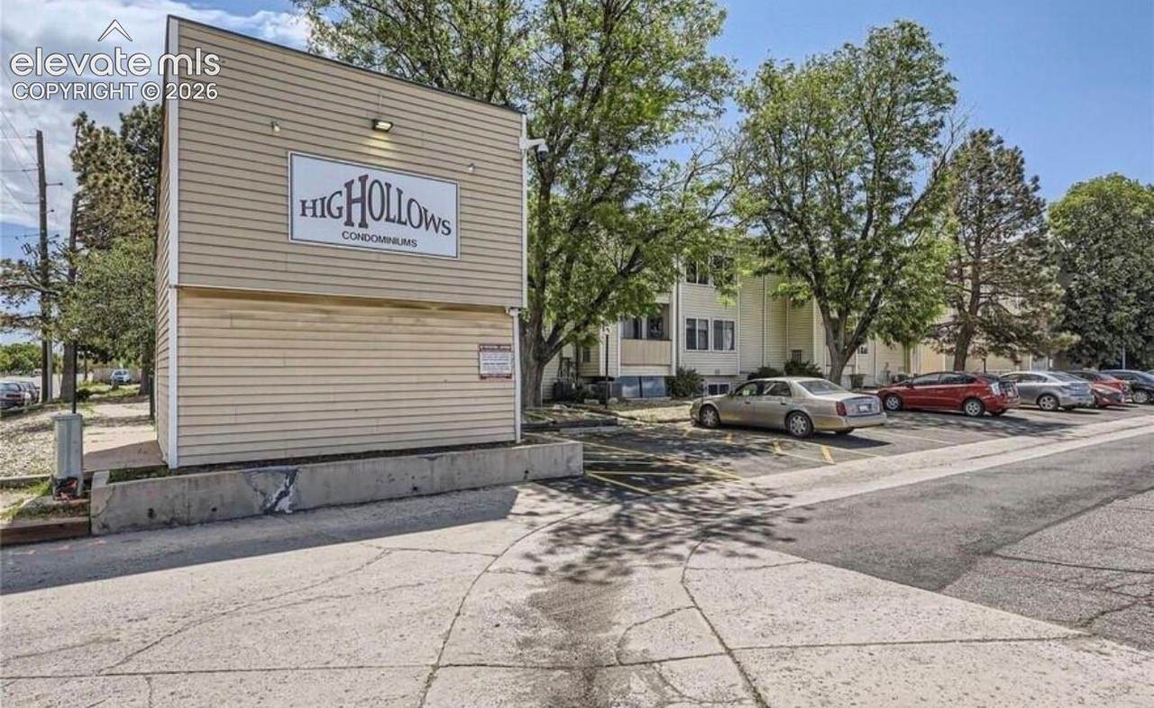 10782 Exposition Avenue - Photo 1