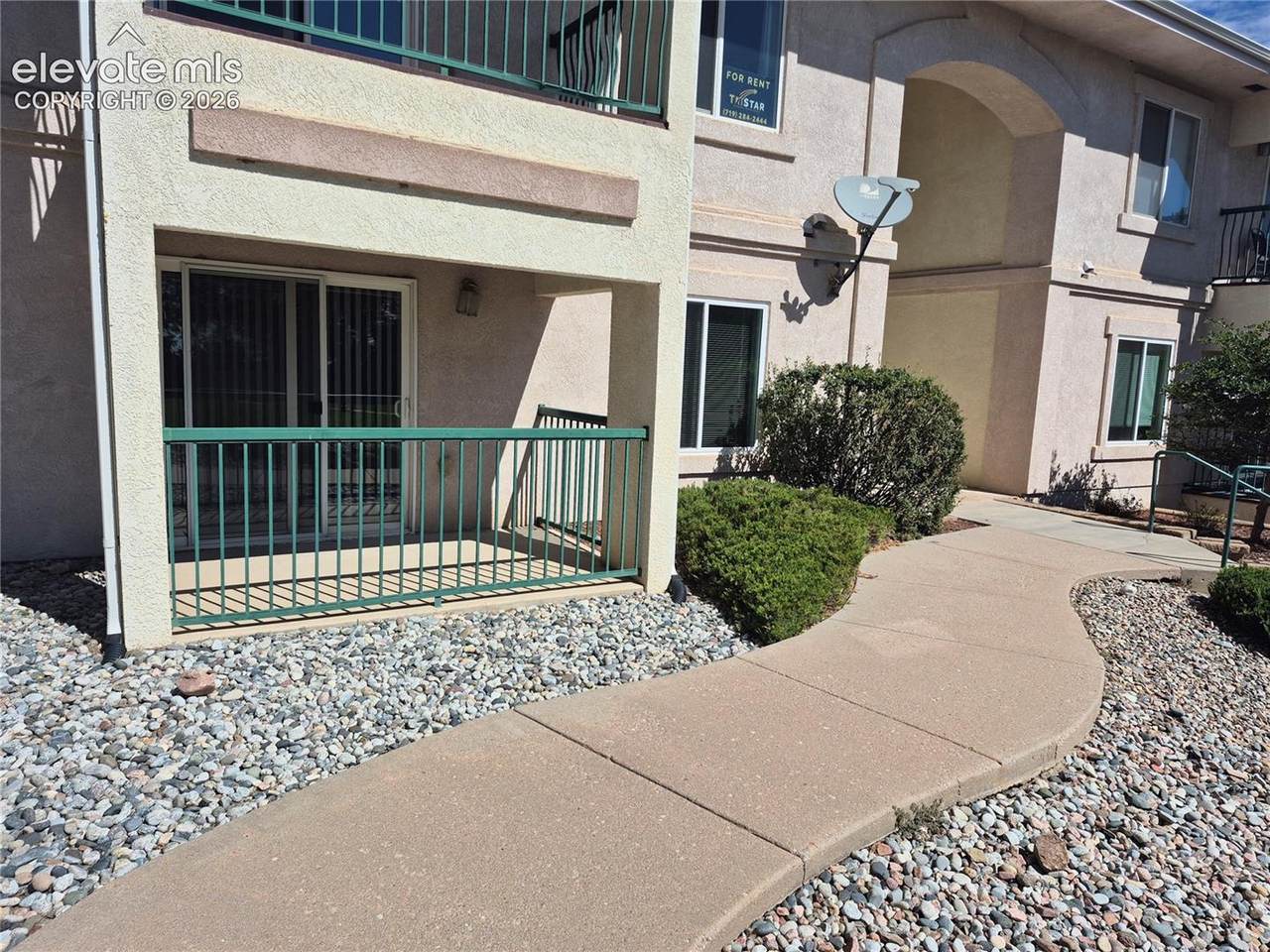 3060 Mandalay Grove - Photo 1